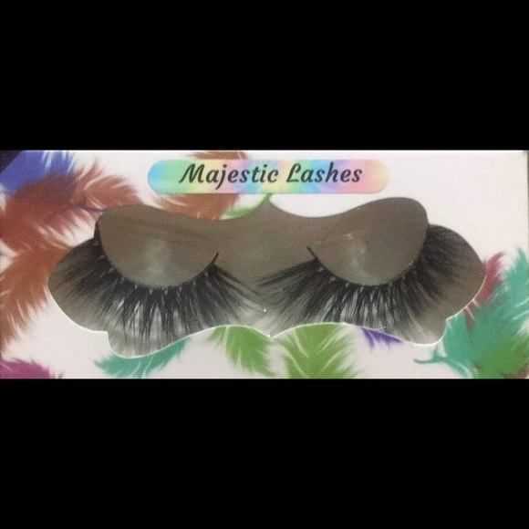 Eyelashes - Picture 4 of 7